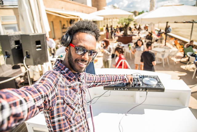 shutterstock_436157410